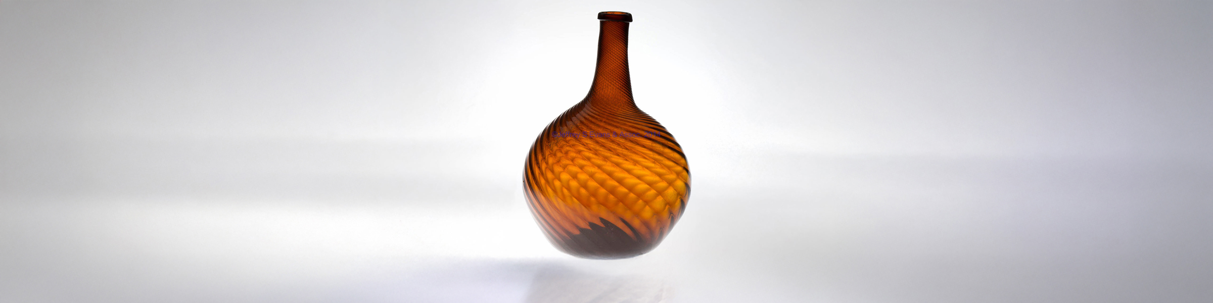 'Rotec’ pattern pitcher & covered butter dish